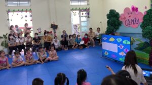GIÁO ÁN Tạo hình chắp ghép câu chuyện “ Chuyện cô Mây ” Trẻ: 4 – 5 tuổi